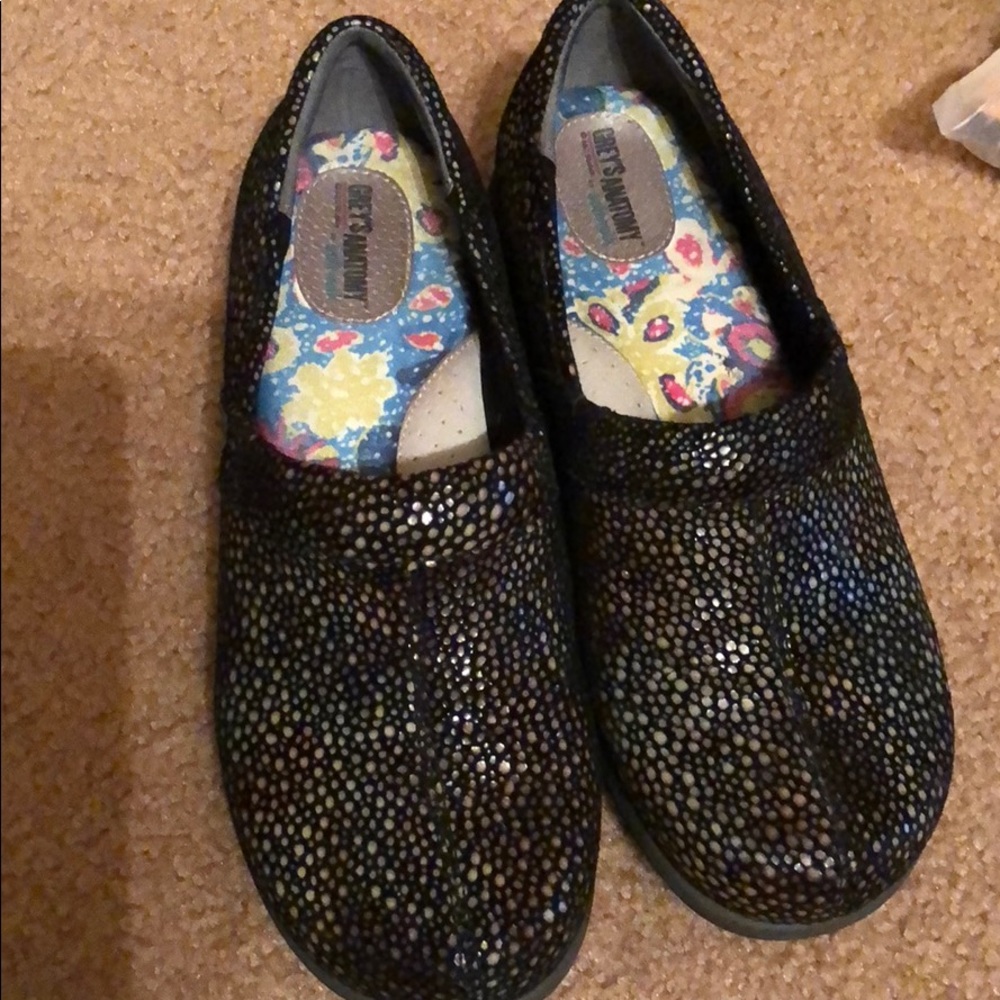Greys anatomy clogs